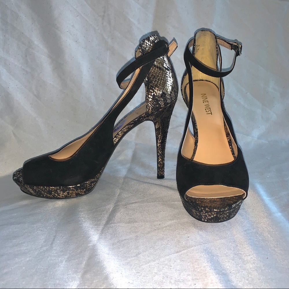 Pruce  strap ankle block  heel sandals